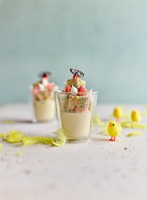 Velikonoční jogurtový pohárek