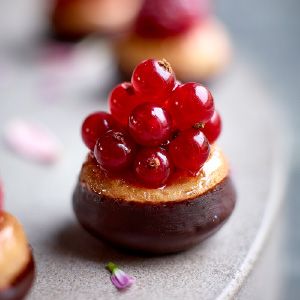 Ovocné pečené mini doughnuty